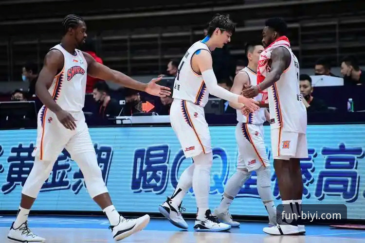团队篮球的胜利：上海男篮的连胜哲学与天津的困境